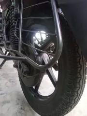 BAJAJ DISCOVER 150